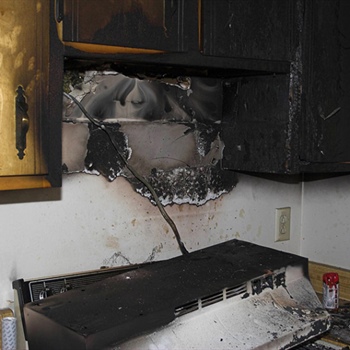 What's the Difference Between Fire Damage Cleanup and Smoke Damage Restoration?