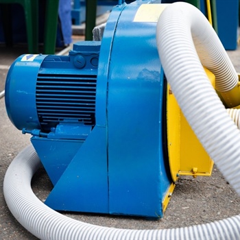 How Do Air Scrubbers Improve Indoor Air Quality During Restoration?